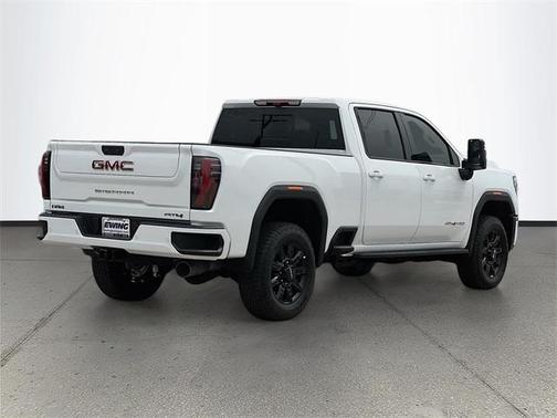 2025 GMC Sierra 2500 AT4
