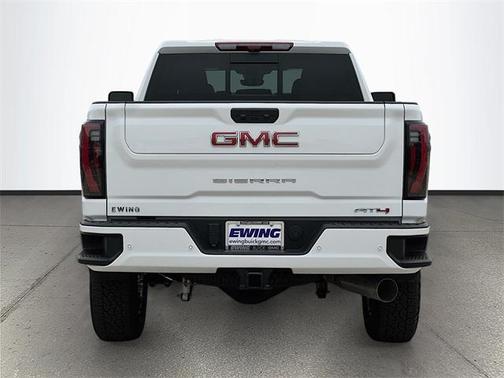 2025 GMC Sierra 2500 AT4
