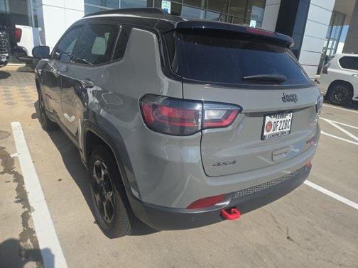 Sting Gray Clearcoat 2024 Jeep Compass Trailhawk
