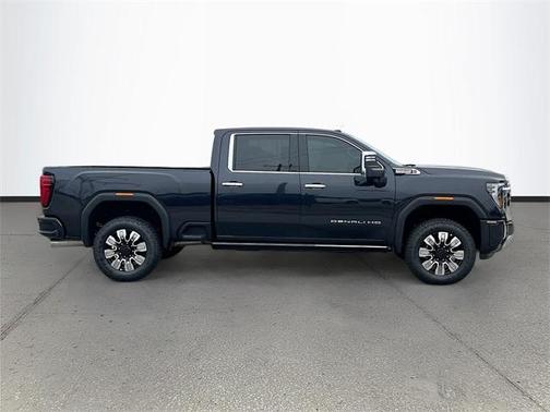 2025 GMC Sierra 2500 Denali