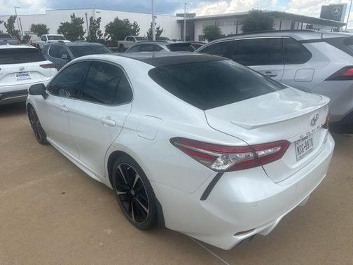 Pearl 2018 Toyota Camry XSE
