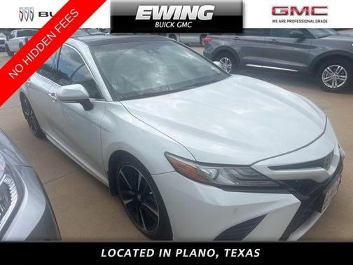 Pearl 2018 Toyota Camry XSE