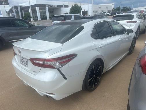 Pearl 2018 Toyota Camry XSE