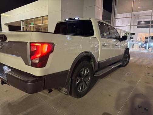 2021 Nissan Titan Platinum Reserve