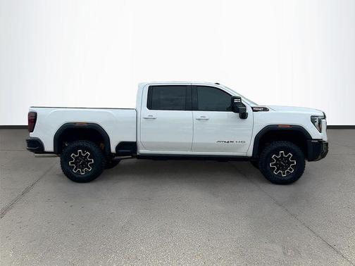 Summit White 2026 GMC Sierra 2500 AT4X