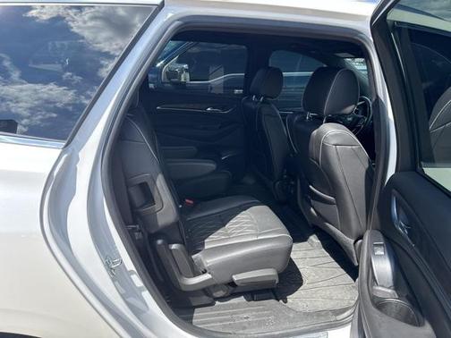2022 Buick Enclave Avenir