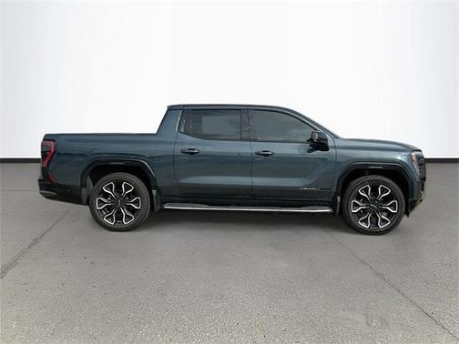 2025 GMC Sierra EV Denali