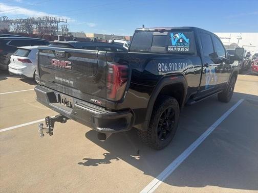 2024 GMC Sierra 2500 AT4