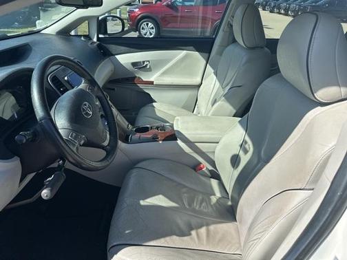 2012 Toyota Venza LE