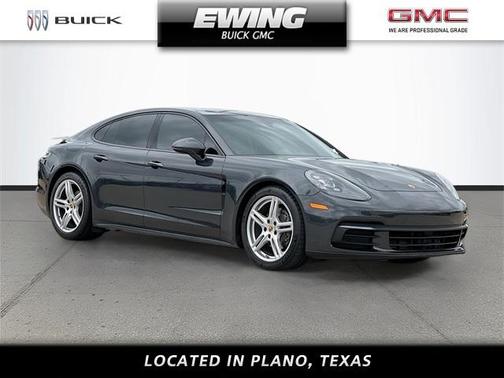 2018 Porsche Panamera Base