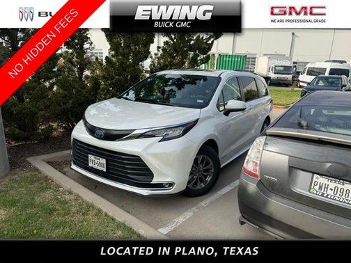 2021 Toyota Sienna XLE