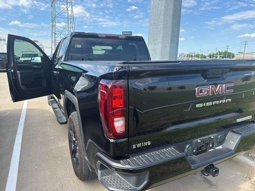 Onyx Black 2025 GMC Sierra 1500 Elevation