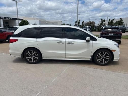 2019 Honda Odyssey Elite