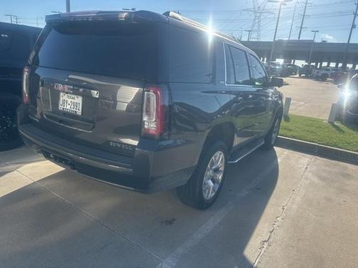 2017 GMC Yukon SLT