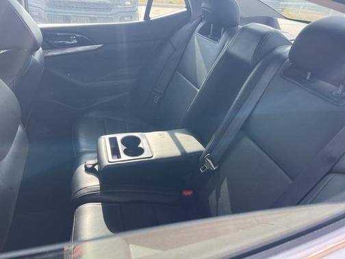 2023 Nissan Maxima SV