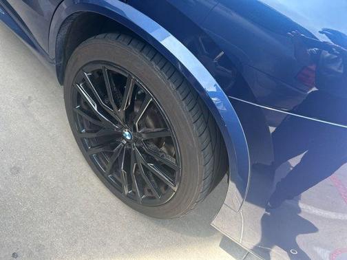 Phytonic Blue Metallic 2021 BMW X5 xDrive40i