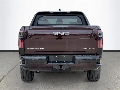 2025 GMC Sierra EV Denali