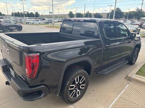 Ebony Twilight Metallic 2022 GMC Sierra 1500 Limited AT4