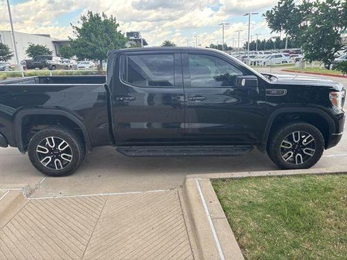 Ebony Twilight Metallic 2022 GMC Sierra 1500 Limited AT4