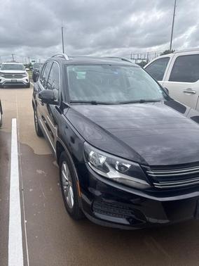 2017 Volkswagen Tiguan 2.0T Wolfsburg Edition