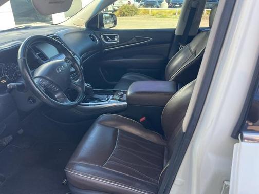 2016 INFINITI QX60 Base