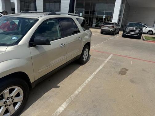 2013 GMC Acadia SLE-2