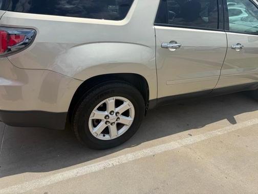 2013 GMC Acadia SLE-2