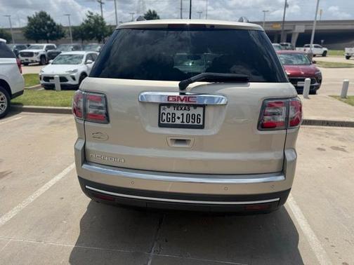 2013 GMC Acadia SLE-2