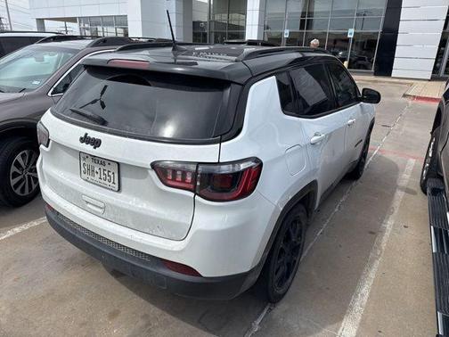 2022 Jeep Compass Altitude