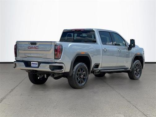 2025 GMC Sierra 2500 AT4