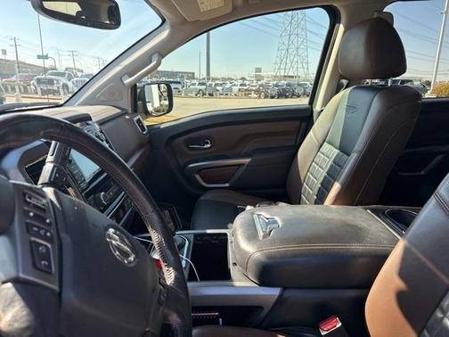 2018 Nissan Titan Platinum Reserve