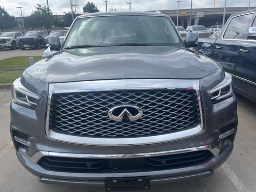 2021 INFINITI QX80 Luxe