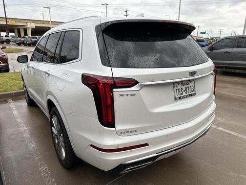 2024 Cadillac XT6 Premium Luxury FWD