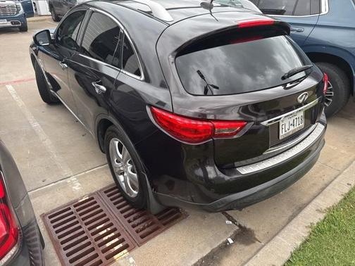 2011 INFINITI FX35 Base