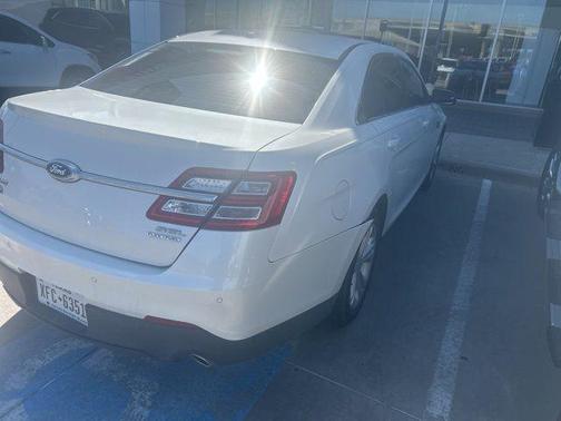 White Platinum Clearcoat Metallic 2014 Ford Taurus SEL
