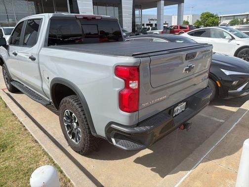 2025 Chevrolet Silverado 1500 ZR2
