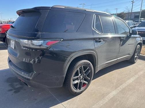 2021 Chevrolet Traverse Premier
