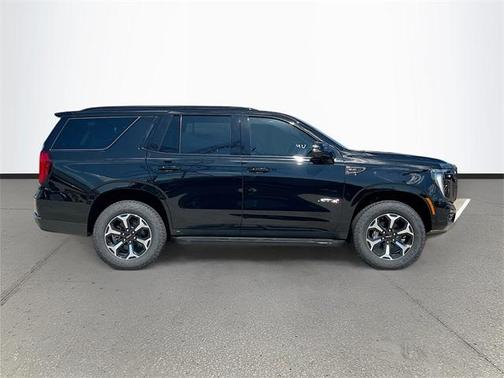 2025 GMC Yukon AT4