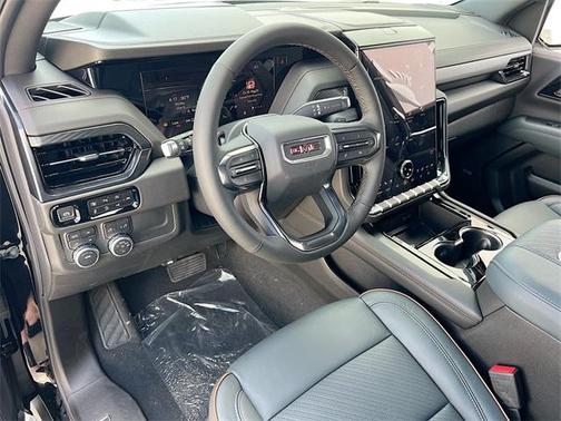 2025 GMC Yukon AT4