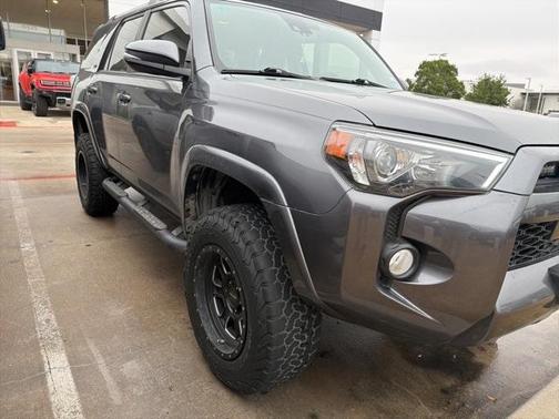 2020 Toyota 4Runner SR5