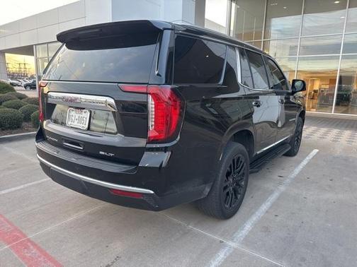 2022 GMC Yukon SLT