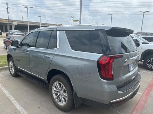 2024 GMC Yukon SLT