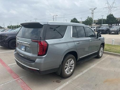 2024 GMC Yukon SLT