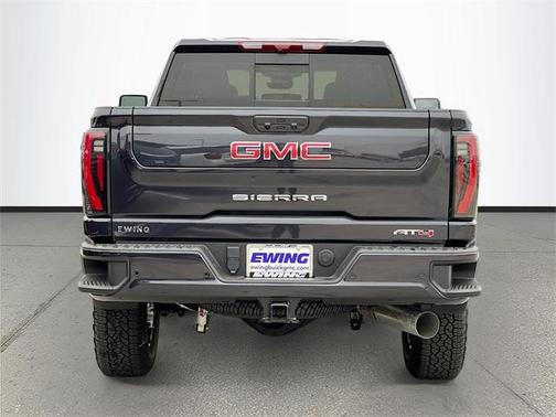 2025 GMC Sierra 2500 AT4