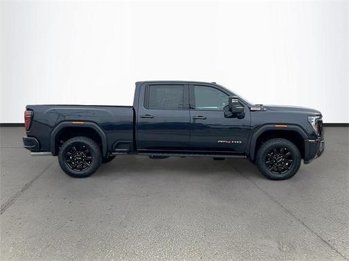 2025 GMC Sierra 2500 AT4