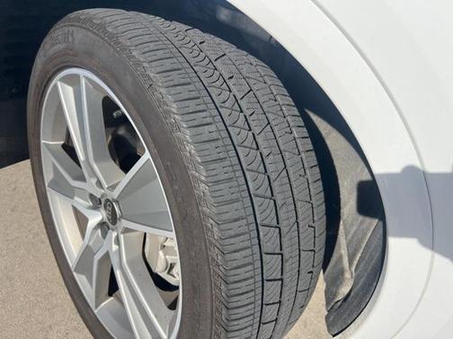 2025 Audi Q5 45 S line quattro Premium