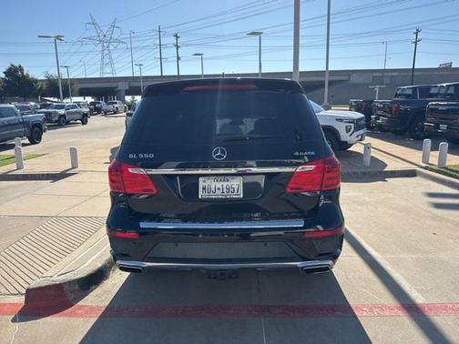 2015 Mercedes-Benz GL-Class GL 550 4MATIC