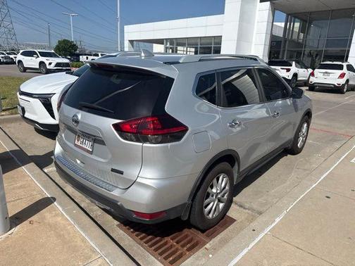 Brilliant Silver Metallic 2019 Nissan Rogue S
