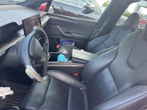 2022 Tesla Model X Base