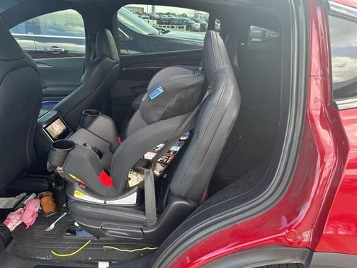 2022 Tesla Model X Base